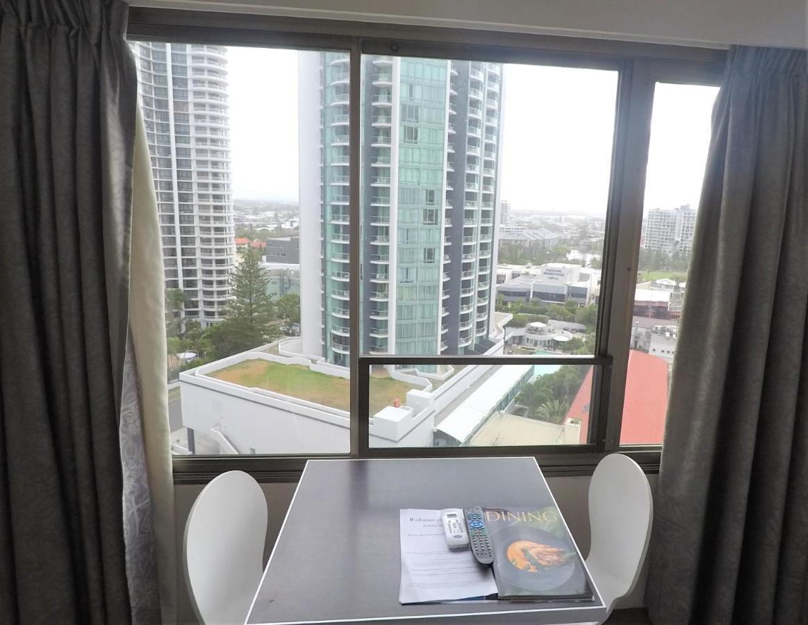 Surfers Holiday Apartments Gold Coast Exterior photo