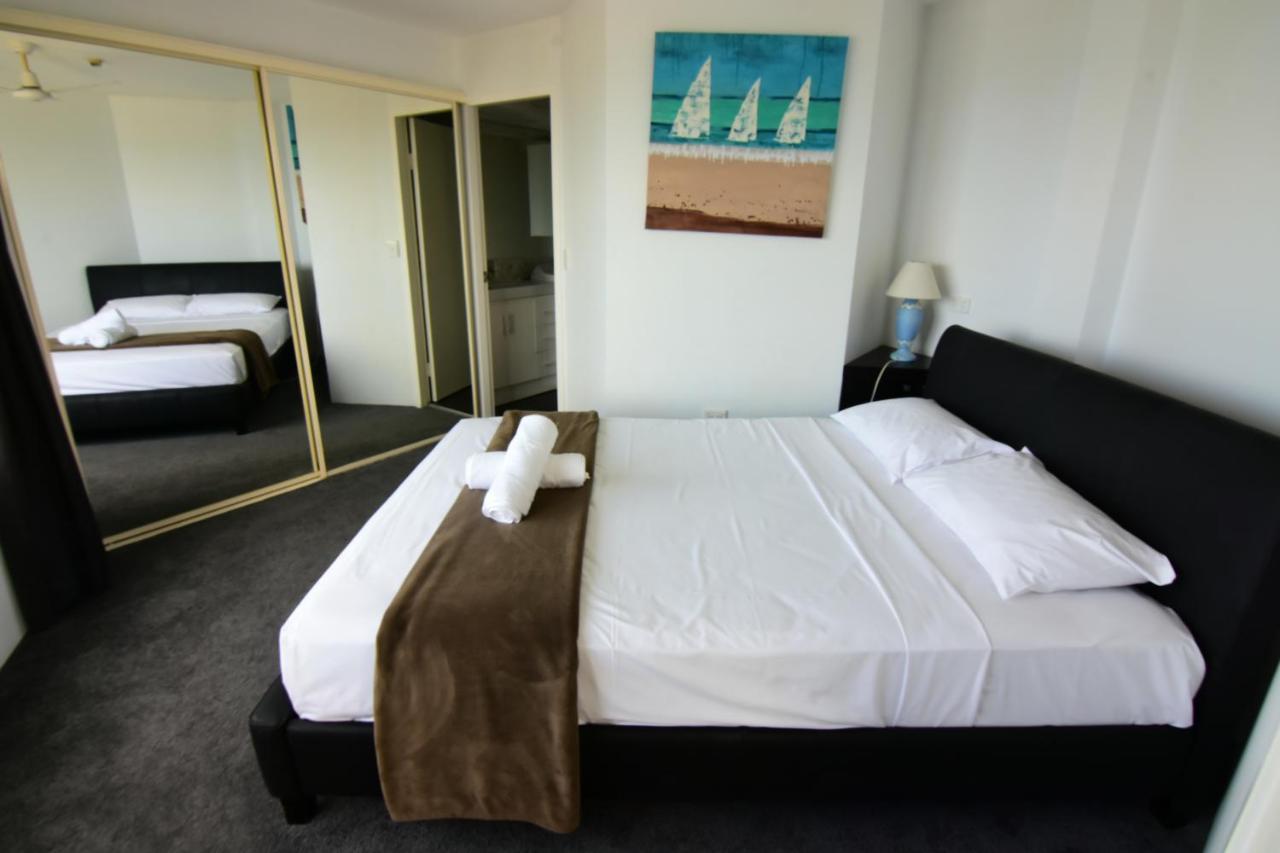 Surfers Holiday Apartments Gold Coast Exterior photo